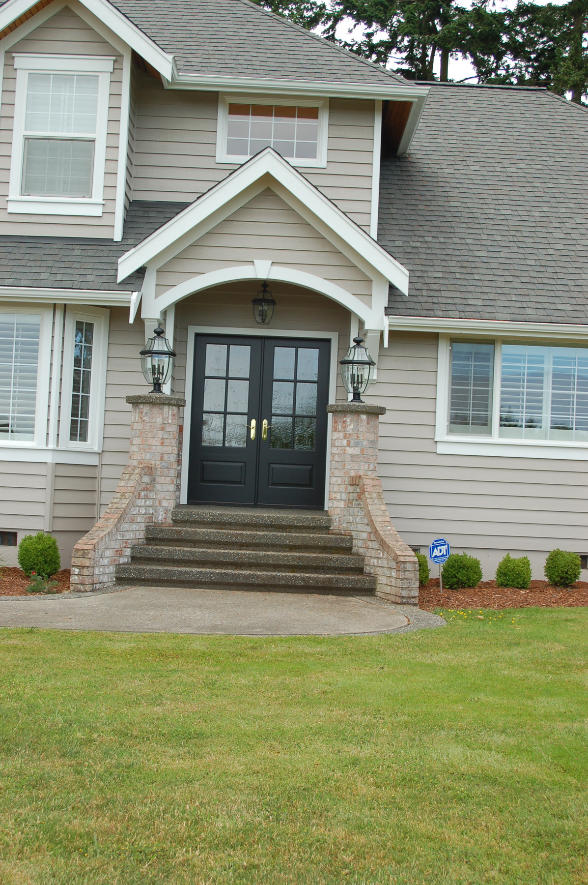 Remodeled porch by Rose Construction Inc