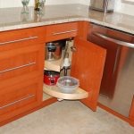 Kitchen corner cabinet pull outs
